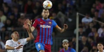 Barcelona sufre para vencer al Mallorca y sigue segundo en la Liga Santander