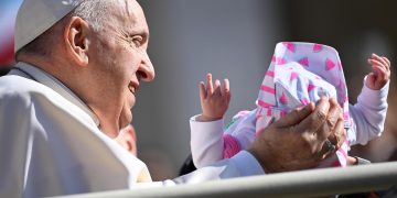 El papa: «No ver el problema de la falta de hijos es una actitud miope»