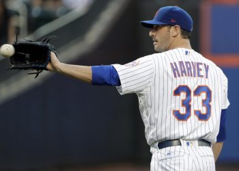 La MLB suspende a Harvey por distribur droga que causó la muerte a Skaggs