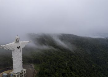 El mayor Cristo del mundo es erguido en Brasil y espera ser inaugurado en 2023