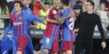 1-2. Un golazo de Jordi Alba en la prologación asegura al Barça la ‘Champions’