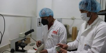 Bernal: calidad de cosechas mejorará gracias a Laboratorio de biocontroladores