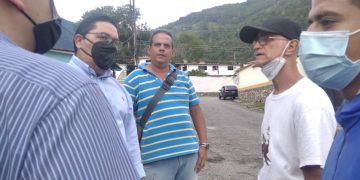 Pésima vialidad y alumbrado público en La Pedregosa denuncia el concejal Luis Millán