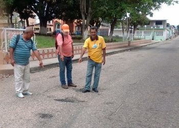 Entre el abandono y la indiferencia  viven habitantes de La Cejita