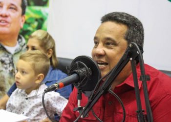 Gerardo Márquez se molesta por la «ineficiencia» de su propio Gobierno