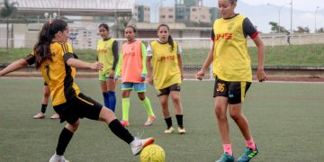 Aurinegras abren la Liga Futve contra el CD Lara