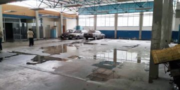 Más de 20 espacios de la ULA se inundan por lluvias y miles de libros están en riesgo