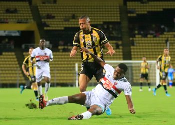 Monagas  no afloja la punta de la Liga Futve