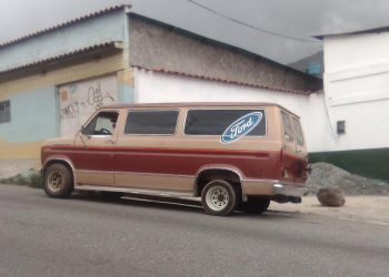 Transportistas boconeses inician este lunes paro indefinido
