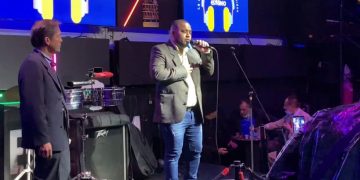 Jesús Castejon vuelve con su vallenato al país