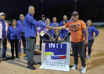 Inicia campeonato de softbol copa Intt Boconó