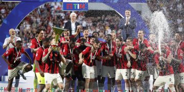 El Milan levanta el ‘Scudetto’ once años después