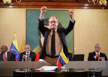 MAS insta a retomar el diálogo con todos los sectores