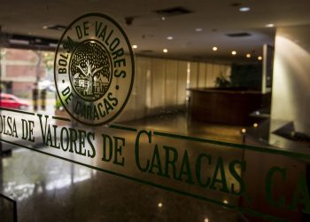 La Bolsa de Caracas ve positiva la oferta de acciones de empresas públicas
