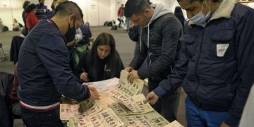 Con resultados casi al 100%, Petro y Hernández se confirman en segunda vuelta