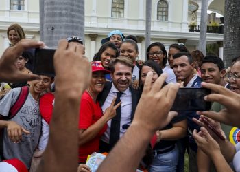 Frente Amplio rechaza la demanda de Lacava contra activistas