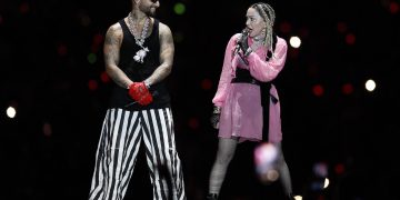 Maluma regresa triunfal a Medellín de la mano de una exultante Madonna