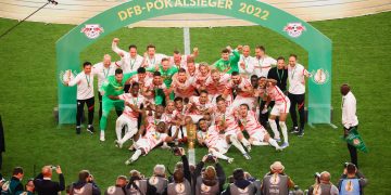 El Leipzig gana la Copa de Alemania en los penaltis tras una lucha épica