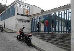 Ante el mal estado de su infraestructura, solicitan inspección al Liceo “Juan B. Dalla Acosta”