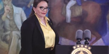La presidenta de Honduras no asiste a la Cumbre por la «exclusión», dice el vicecanciller