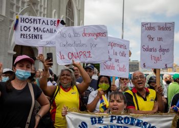 Espías y detenciones, la lucha contra la «mafia» hospitalaria en Venezuela
