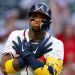 Ronald Acuña Jr la mandó dos veces para la calle en victoria de Atlanta 3×2 sobre Oakland
