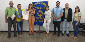 Entregada Carta Constitutiva del Club de Leones Trujillo