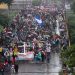 Una inédita caravana de 15.000 migrantes parte del sur de México hacia EEUU