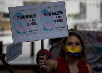 Donar sangre, documentos de identidad y otras prohibiciones LGBT en Venezuela