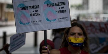 Donar sangre, documentos de identidad y otras prohibiciones LGBT en Venezuela