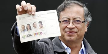 Petro insiste en los intentos de fraude en las elecciones colombianas tras votar
