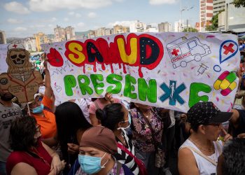 Trabajadores del sector de la salud de Venezuela exigen el cumplimiento de sus contratos