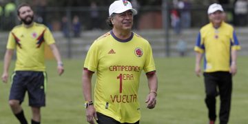 Petro y Hernández redoblan esfuerzos para la segunda vuelta en Colombia