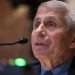Anthony Fauci, epidemiólogo jefe de EE.UU., da positivo en coronavirus