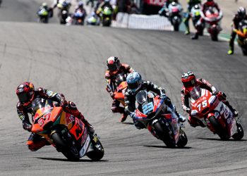 Fernández manda y Canet será baja para la carrera