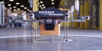 Amazon entregará los pedidos con drones a finales de este año en California