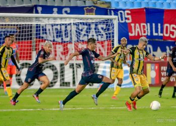 Liga Futve, los grandes salieron con números rojos en la jornada 17