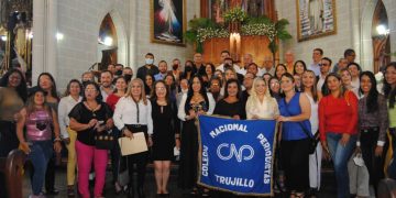 “El periodista como vanguardista de la paz”