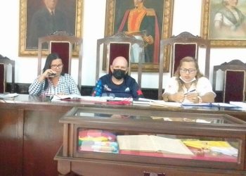 Comisión de Contraloría Municipal exhorta al cumplimiento de la ley