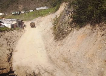 Avanzan trabajos en arreglo de la vialidad: Niquitao, Las Mesitas Tuñame