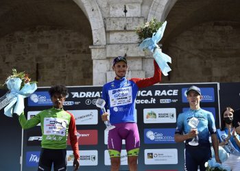 ENTRERUEDAS/ Tesfatsion y el Drone en el podio final de la Adriática Iónica