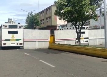 Denuncian que instalación de valla en la frontera es un «método de intimidación»