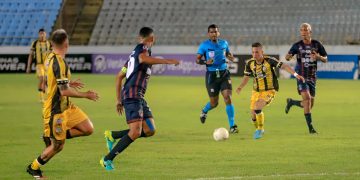 Monagas frenó al Carrusel aurinegro