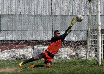Jonathan Reinoso Briceño, portero trujillano de lujo
