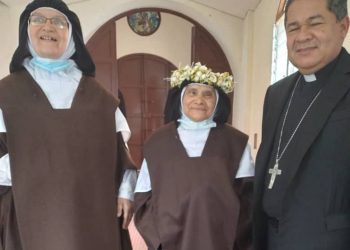 Hermana Carmelita María Virginia de Jesús: Bodas de oro de sus votos religiosos