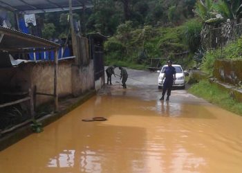 Limitado paso hacia Laguna de Los Cedros y Guaramacal por rotura de tubería