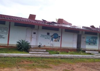 Denuncian pésimas condiciones y abandono de la Escuela María Antonia Bolívar en Monay