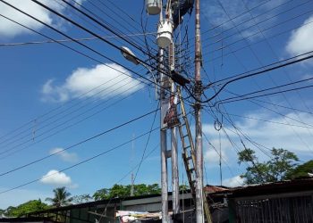 Corpoelec sustituye transformadores en beneficio de 60 familias en la entidad andina
