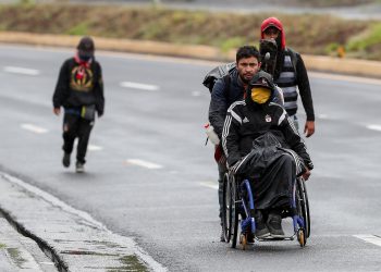 Grupo opositor saluda las políticas migratorias de Ecuador para los venezolanos