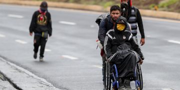 Grupo opositor saluda las políticas migratorias de Ecuador para los venezolanos